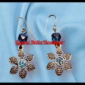 Silver Crystal Flower Earrings